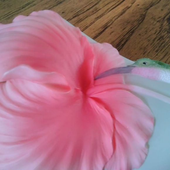 Ibis & Orchid Wall Vase “Hibiscus & Hummingbird“ - Picture 3 of 7